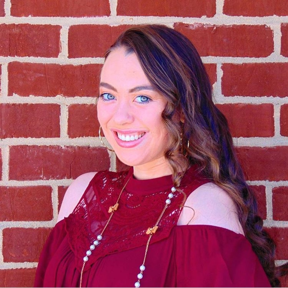 Meet your posher, Jeanine